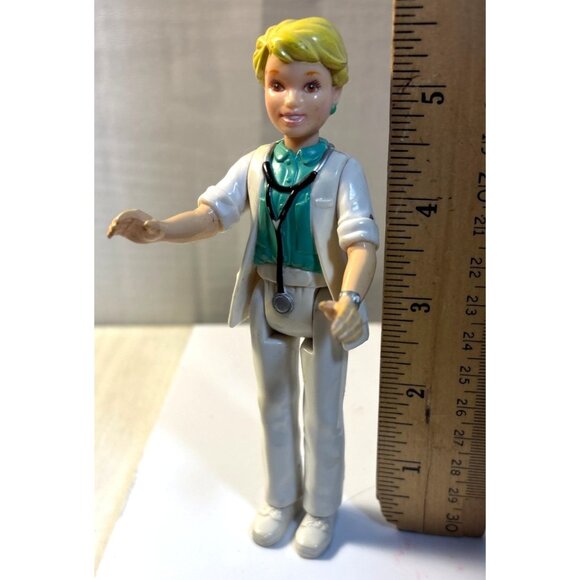 Playskool Woman Doctor Nurse Dollhouse Blonde People Doll 1994 - Picture 6 of 6